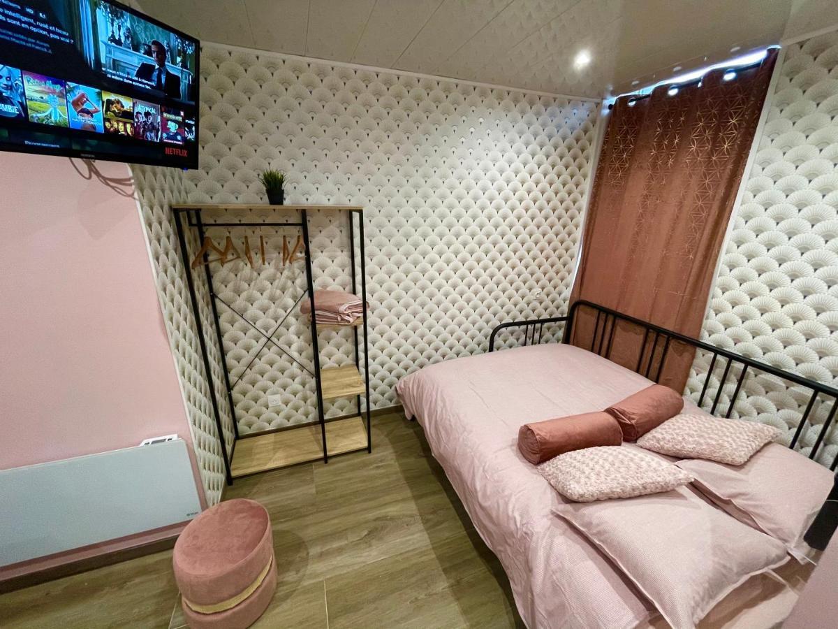 Capstay Color Valenciennes & Netflix Trith-Saint-Leger Esterno foto