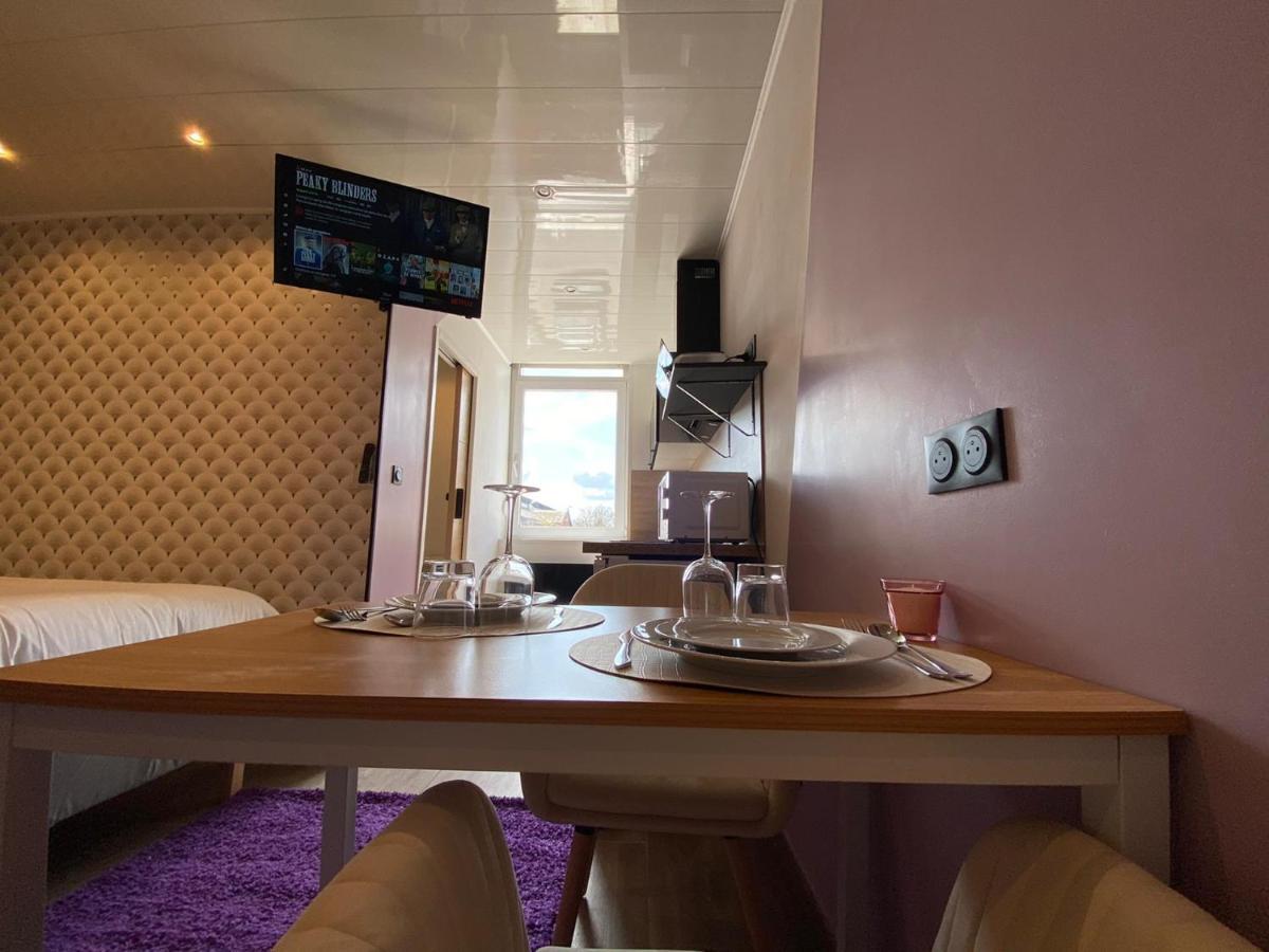Capstay Color Valenciennes & Netflix Trith-Saint-Leger Esterno foto